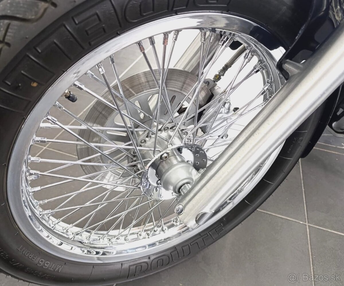 SUZUKI INTRUDER 1400 / r.1999, TOP KRÁSNY originál stav - 4