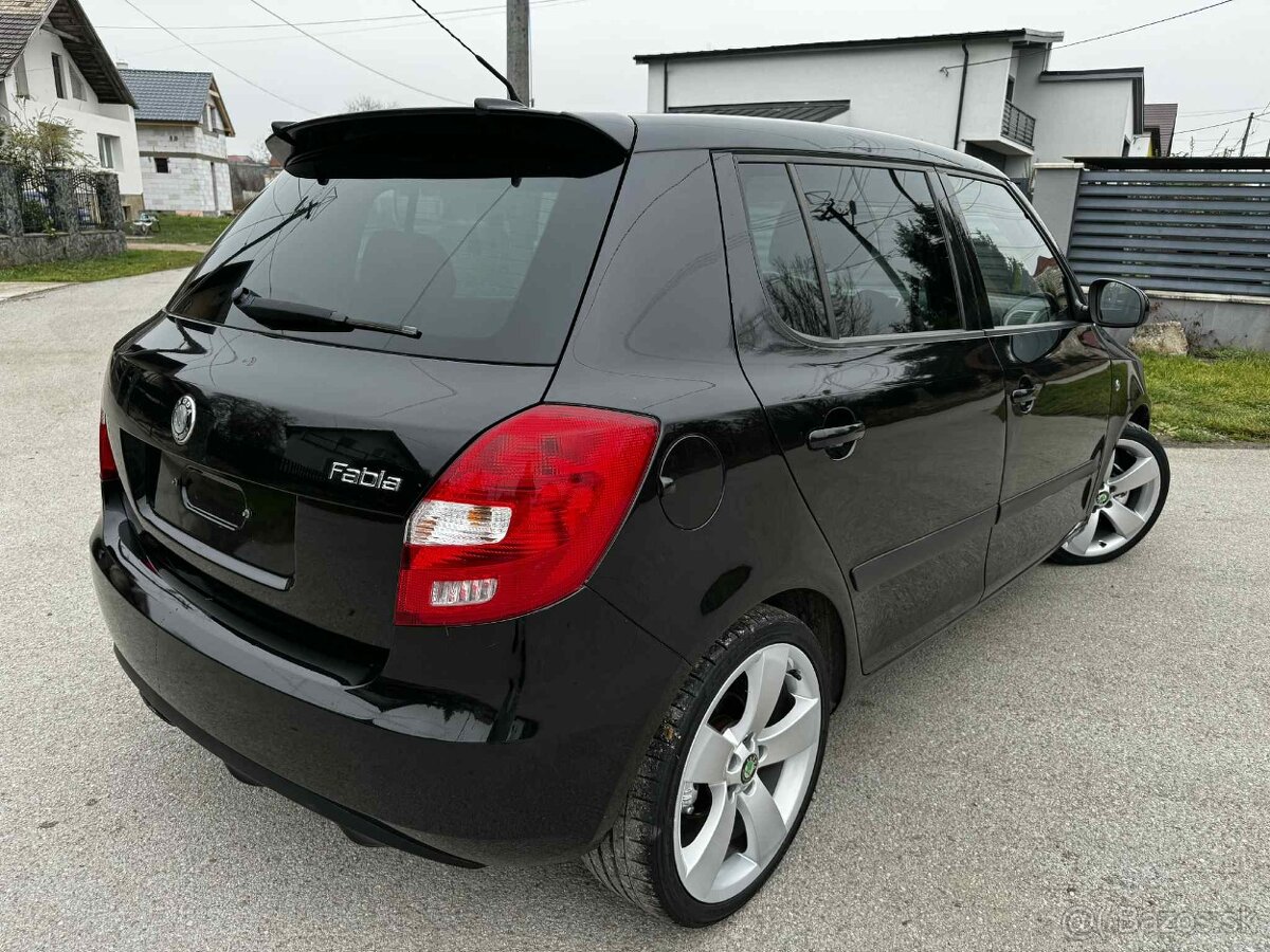 Škoda Fabia 1.6 16V SPORTLINE EDITION - 4