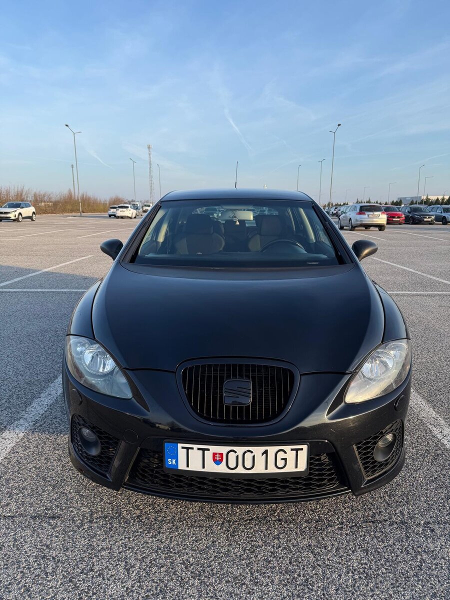 Seat Leon FR 2.0 TDI 125 kw - 4