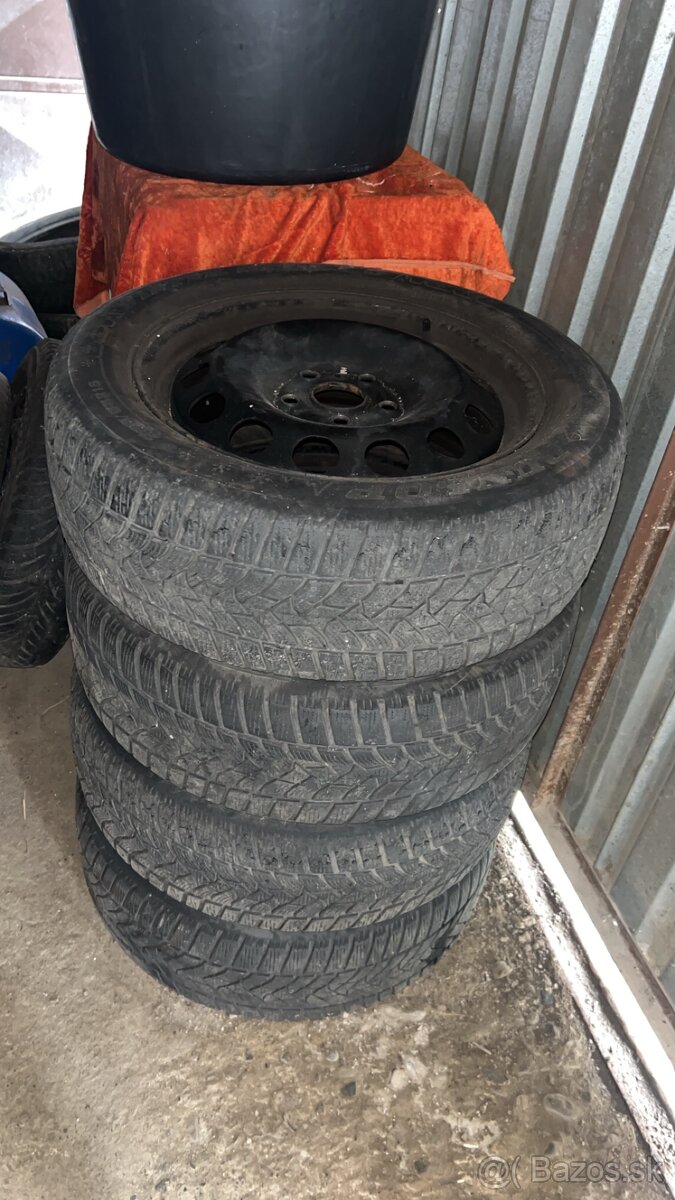 Plechové disky R16 - 4