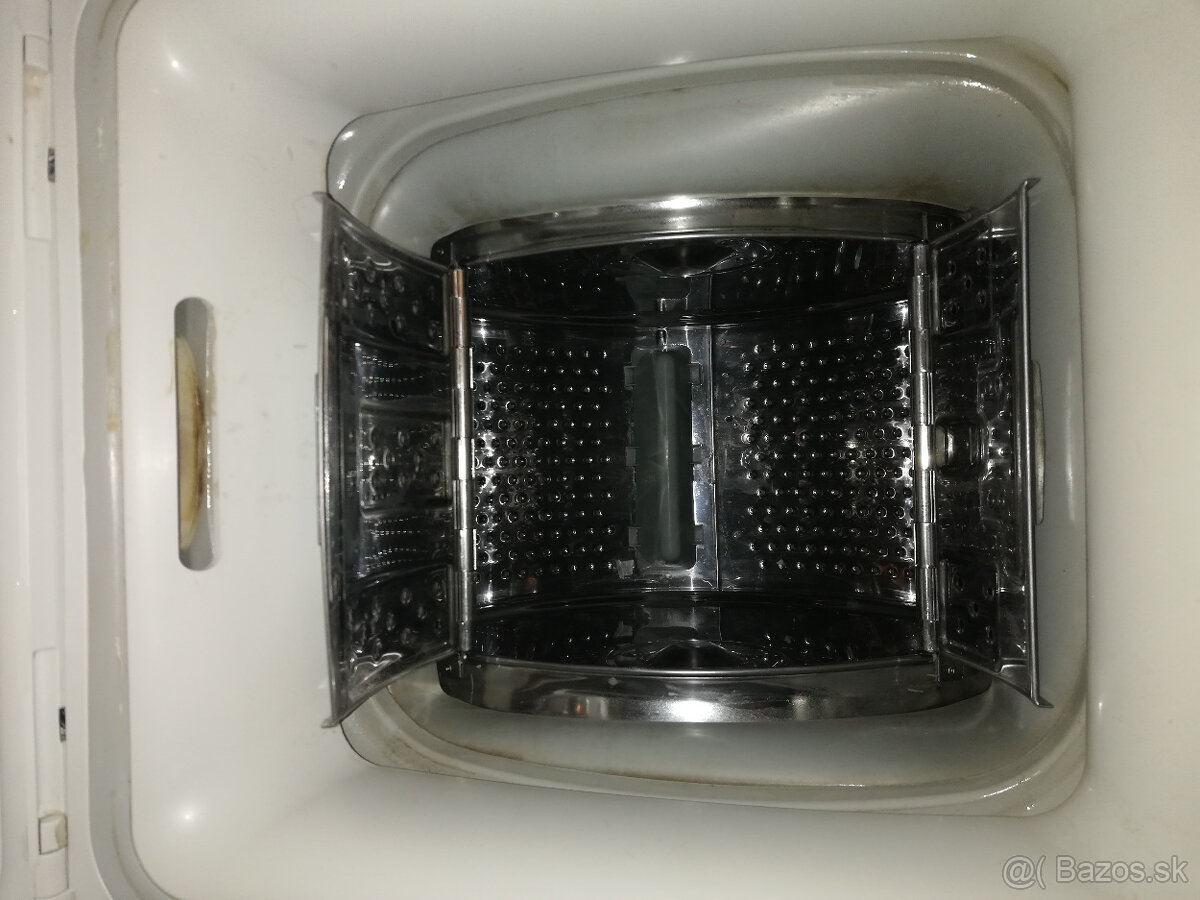 Predám vrchom plnenú práčku Whirlpool AWT 2050 - 4