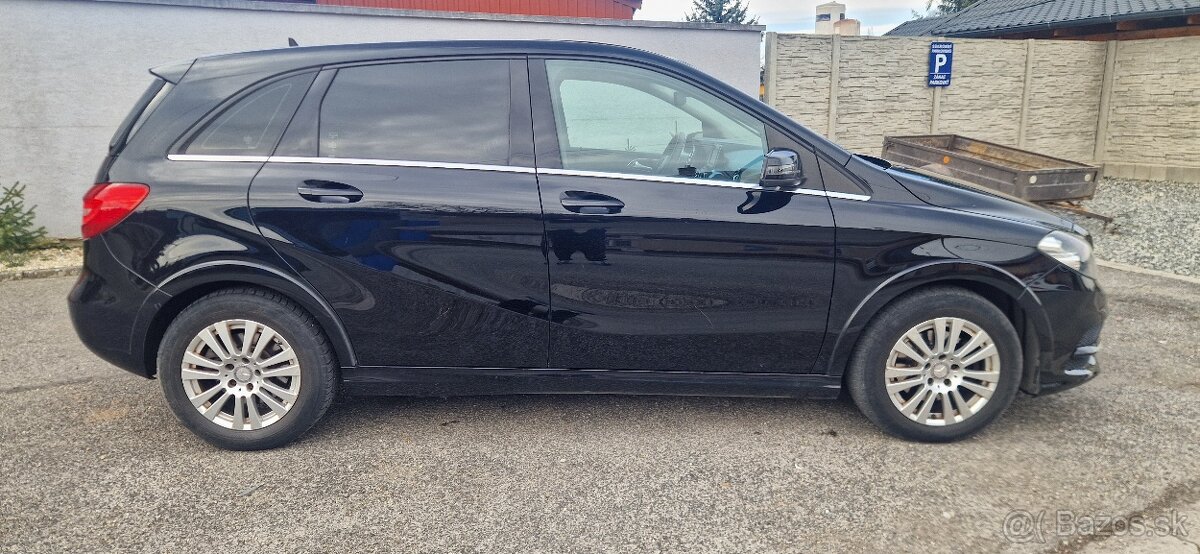 Mercedes B 200 cng - 4