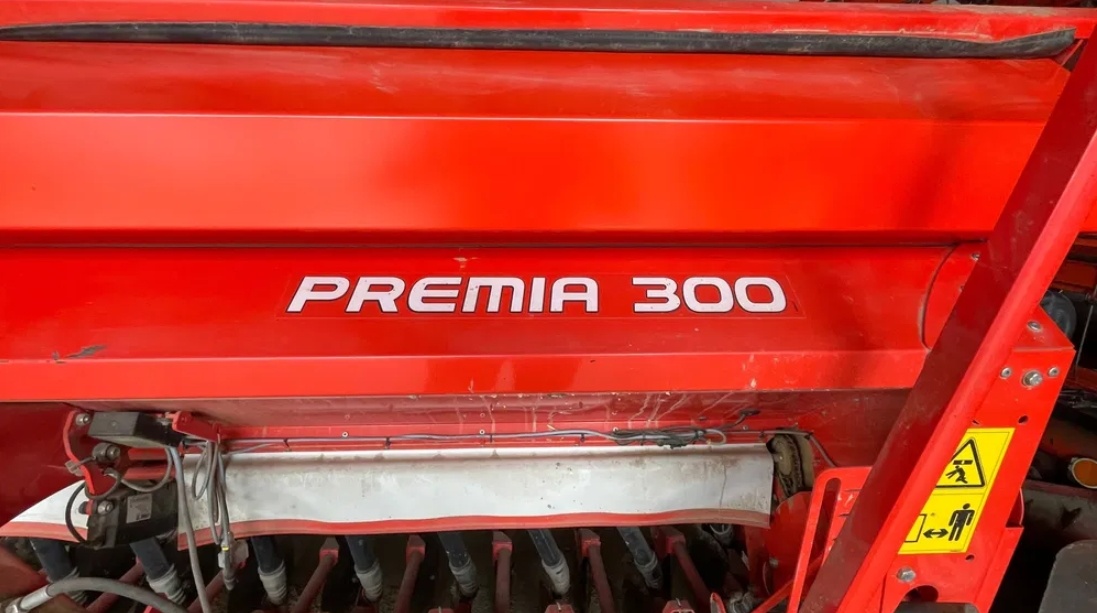 Koupím secí stroj Kuhn Premia 300 - 4