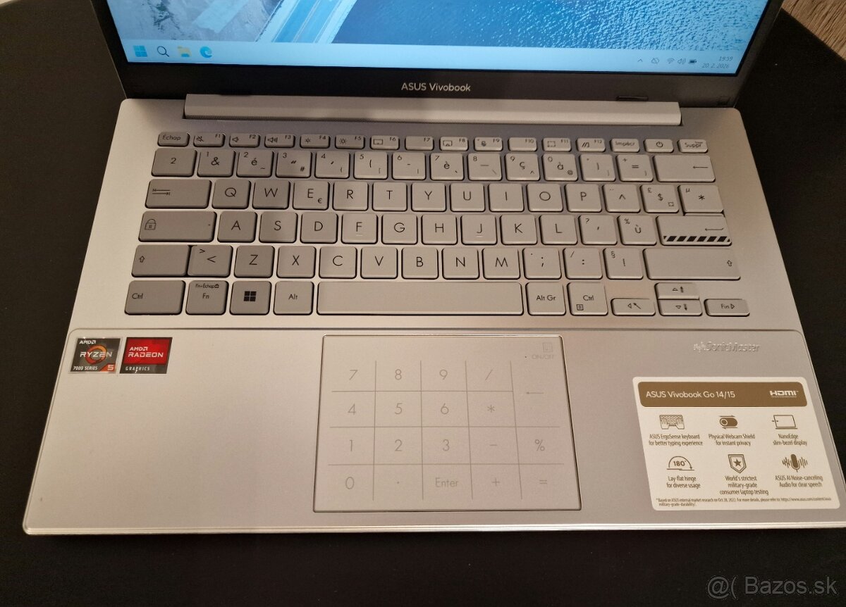 Asus Vivobook go 14 - 4