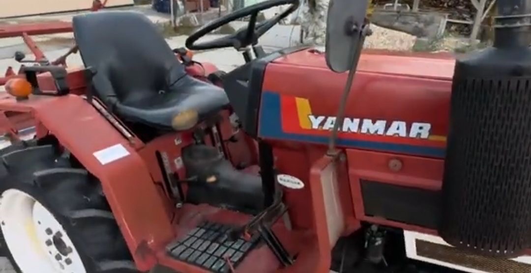 Predám japonský malotraktor Yanmar F16 - 4