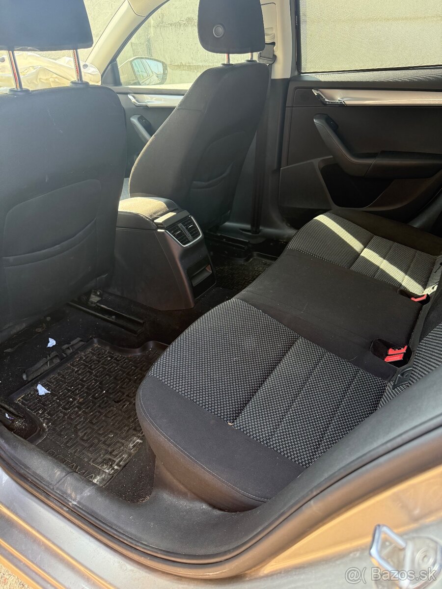 Škoda oktavia 1.6 (búrané) - 4