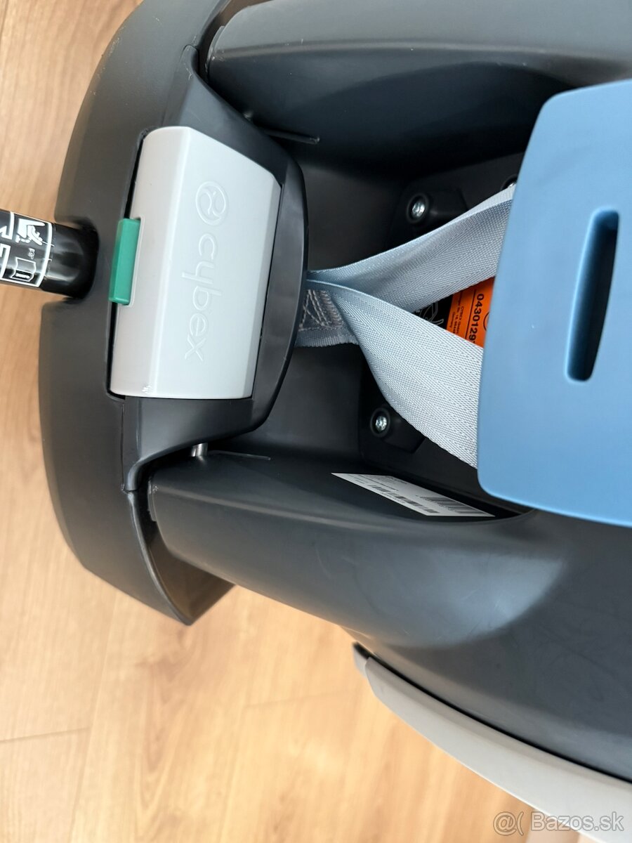Predam autosedacku Cybex Aton 5 - 4