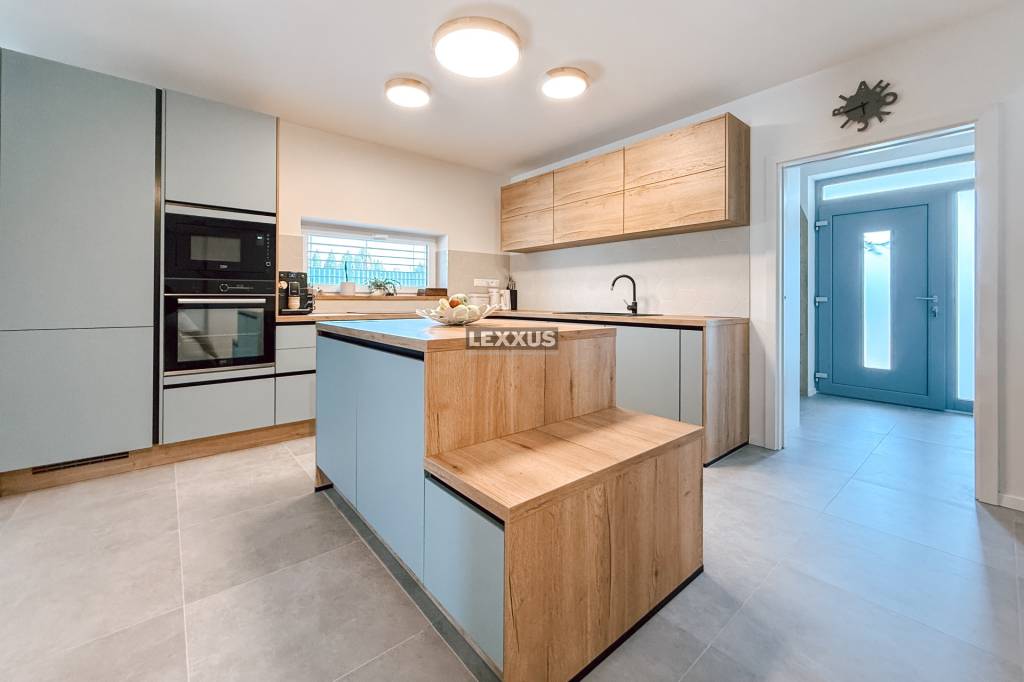 | Moderná novostavba Rodinného domu s krásnym pozemkom v Zál - 4