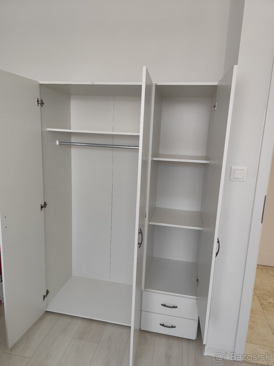 Šatníková skriňa biela - 4