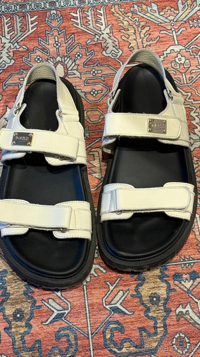 Predam kožane sandale - 4