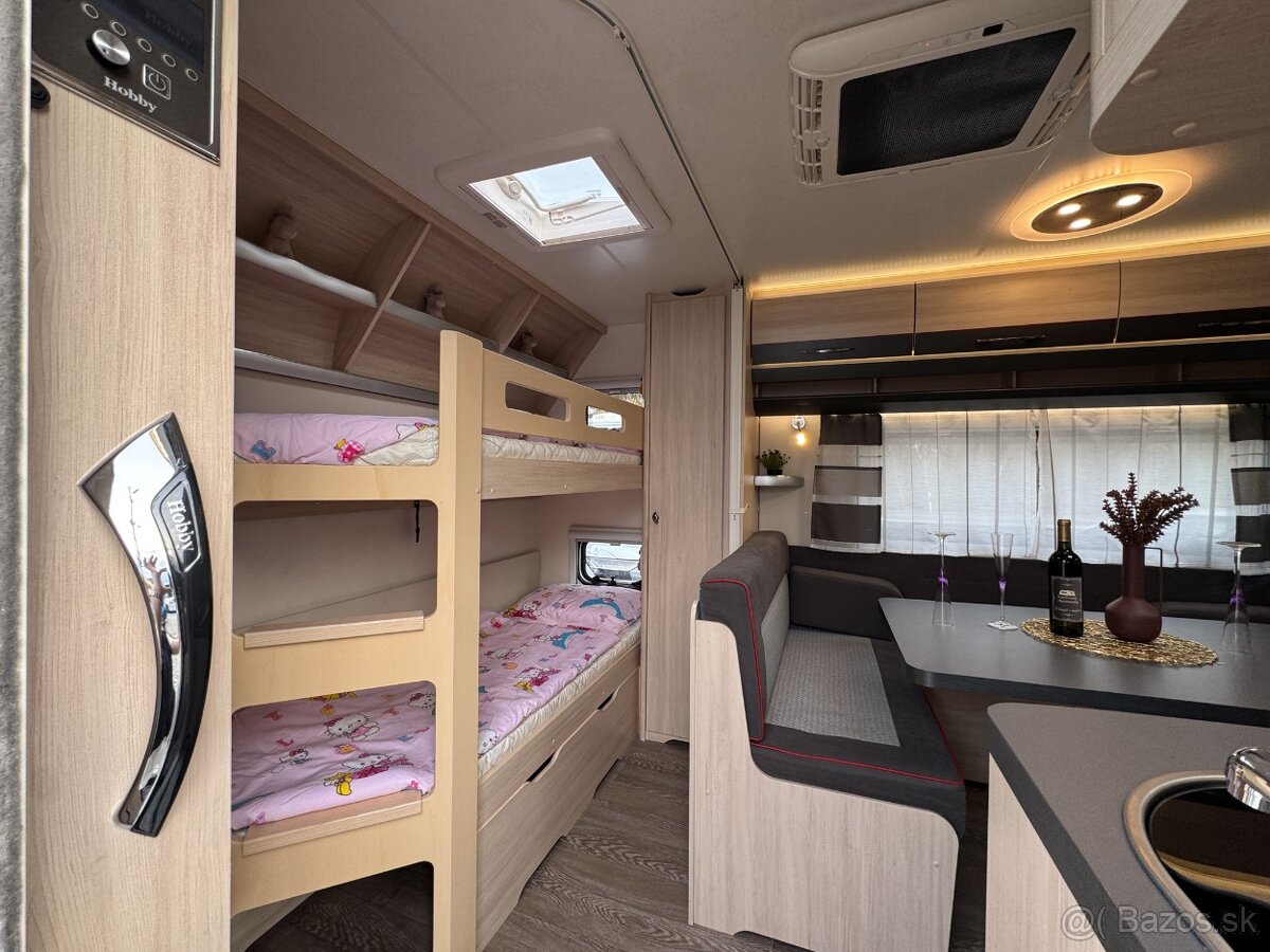 Hobby 560 KMFe De Luxe Edition Markíza, Klíma, Solar, Mover - 4