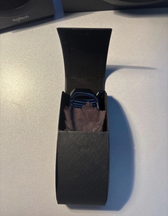 Luxusné okuliare Prada Symbole – TOP STAV - 4