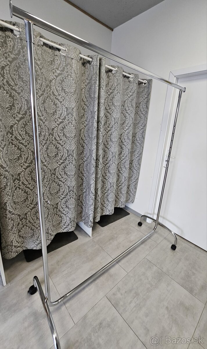 Vybavenie predajne - 4