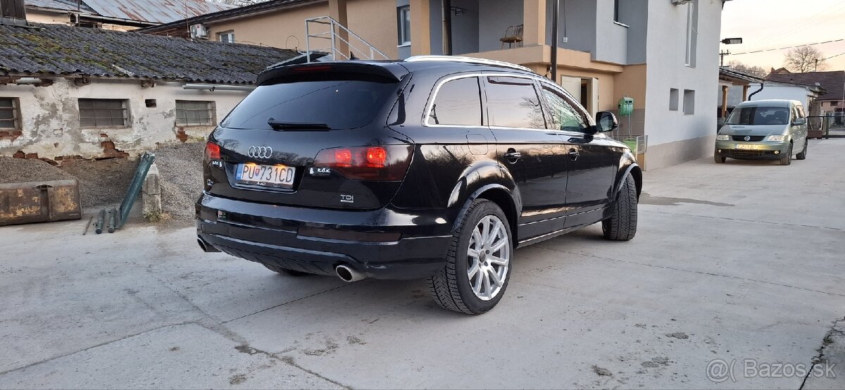 Audi Q7 4,2tdi - 4