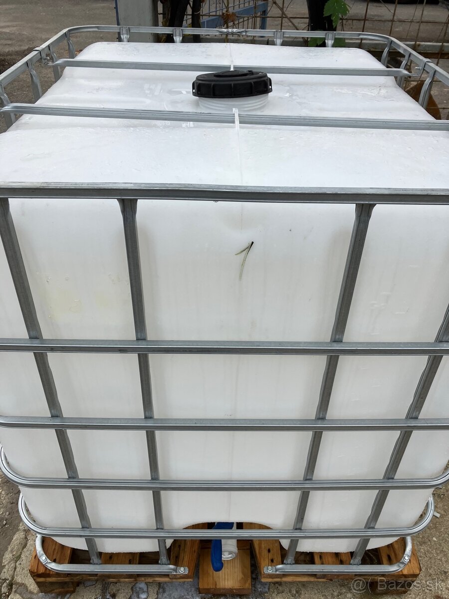 : IBC nádrž kontajner 1000l ZV -BB - 4
