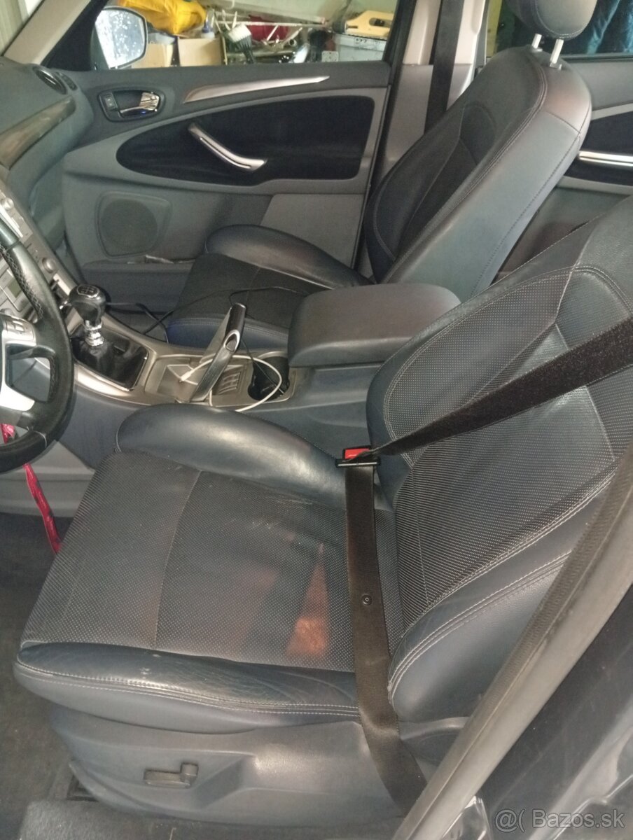 Predám Ford S Max 1.8tdci - 4