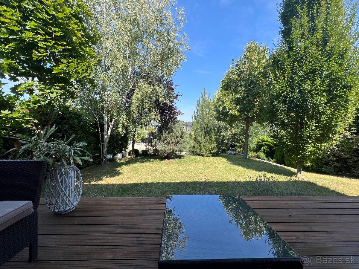 Prenajmem 4-izbový rodinný dom so vstupom do jazera – Green - 4