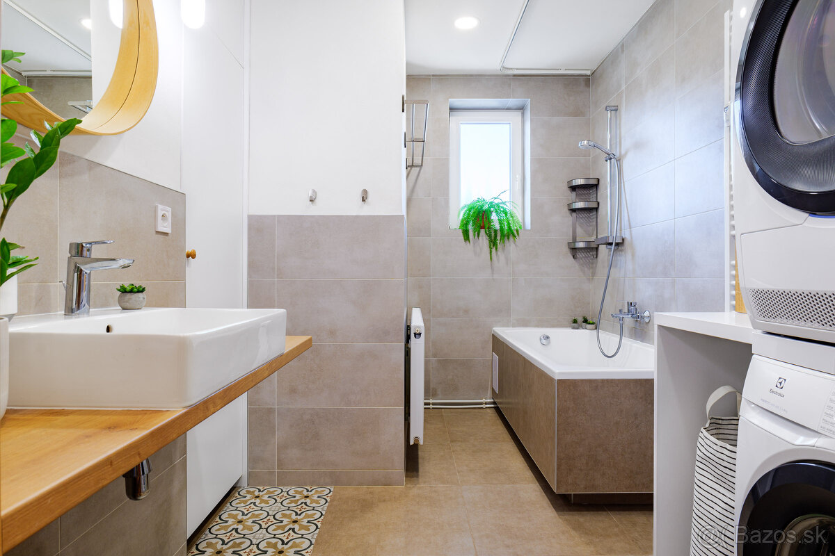 Predaj 3 izbový tehlový byt Košice I. - Staré mesto centrum - 4