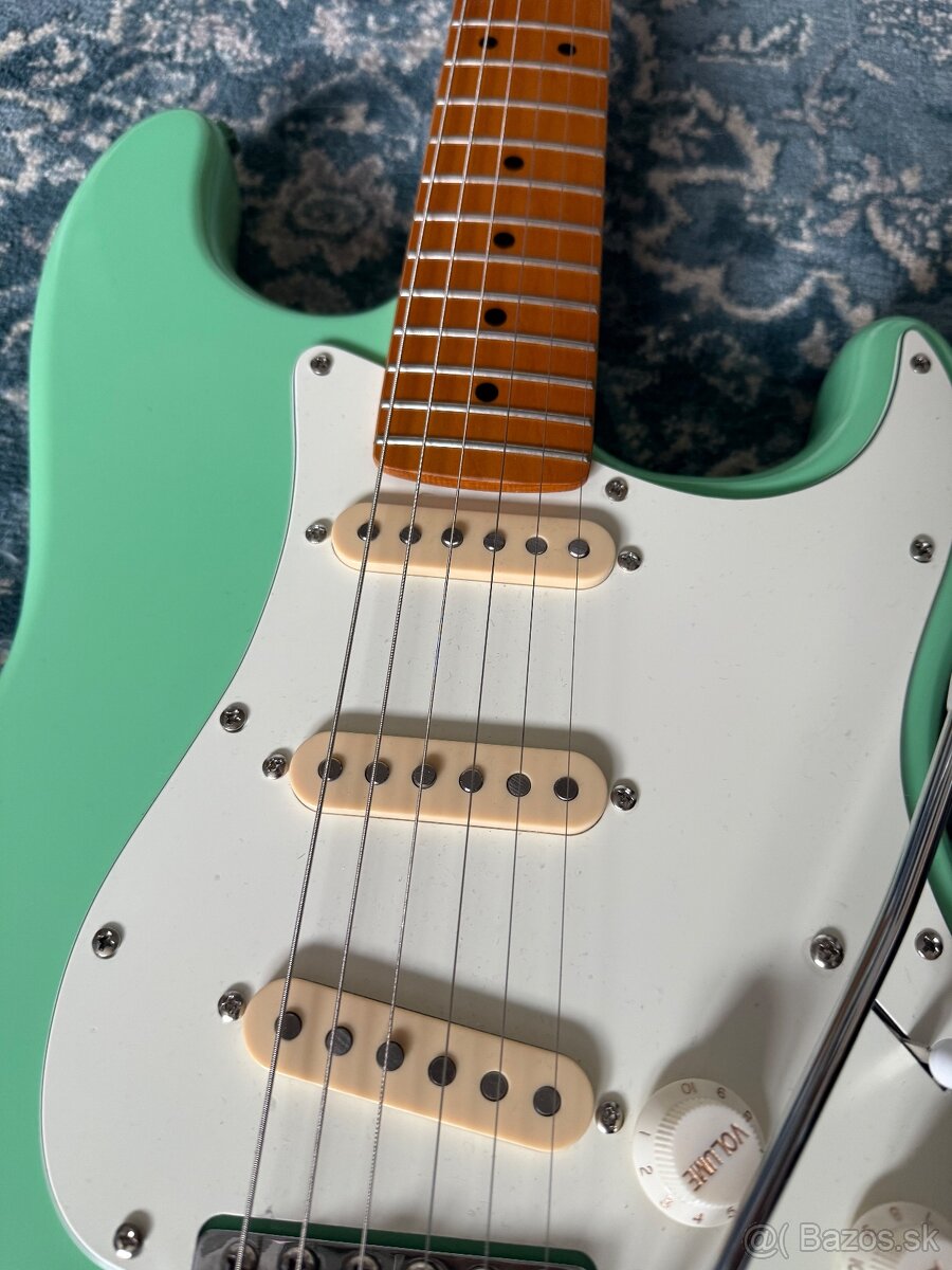 Handmade Vintage 60's Surf Green Stratocaster (fender style - 4