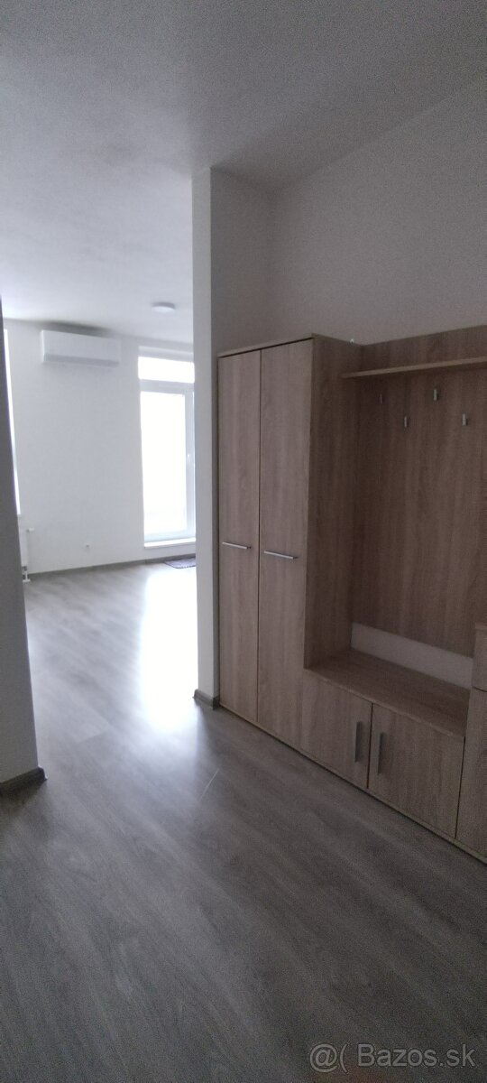 prenajom 2izb. byt galanta - 4