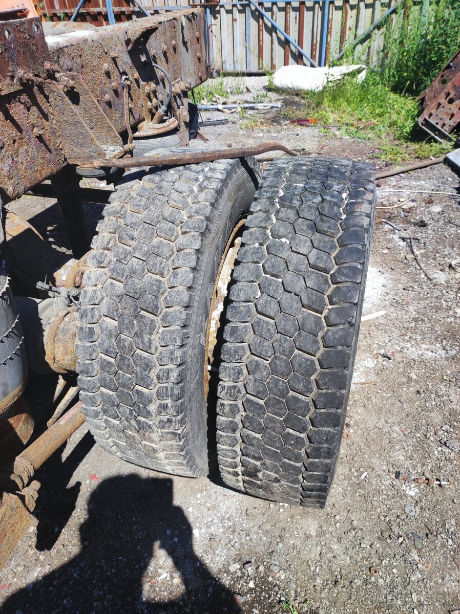 Iveco EuroCargo kolesá R19,5 - 4