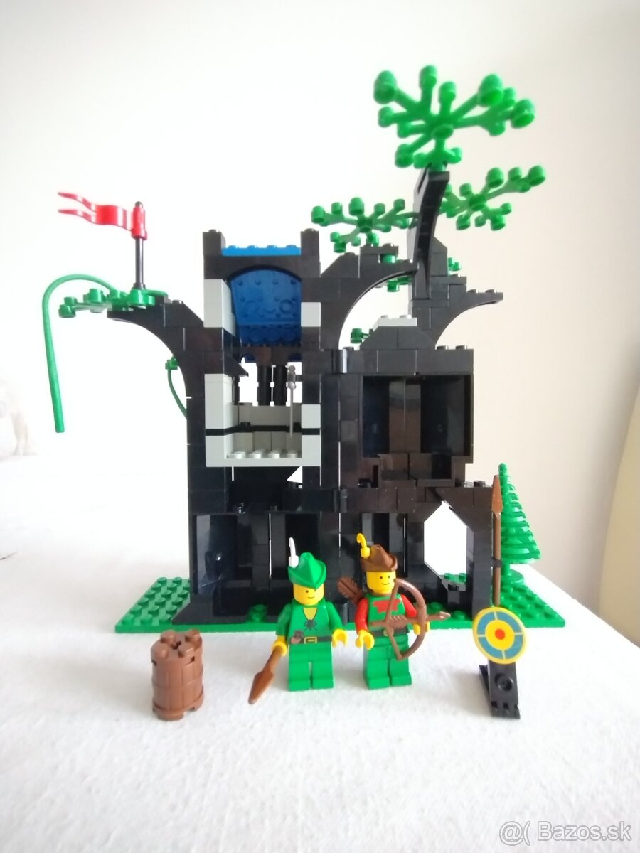LEGO Castle 6054 Forestmen's Hideout - 4