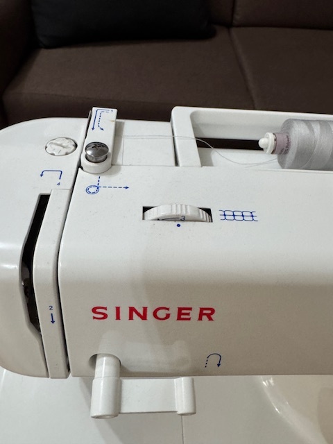 Šijací stroj Singer 1507 - 4