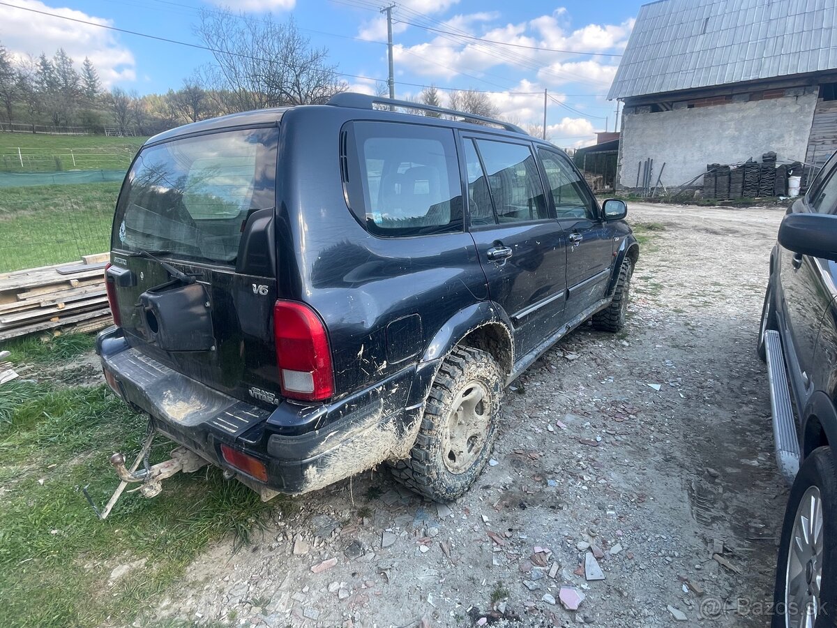 Vitara v6 - 4