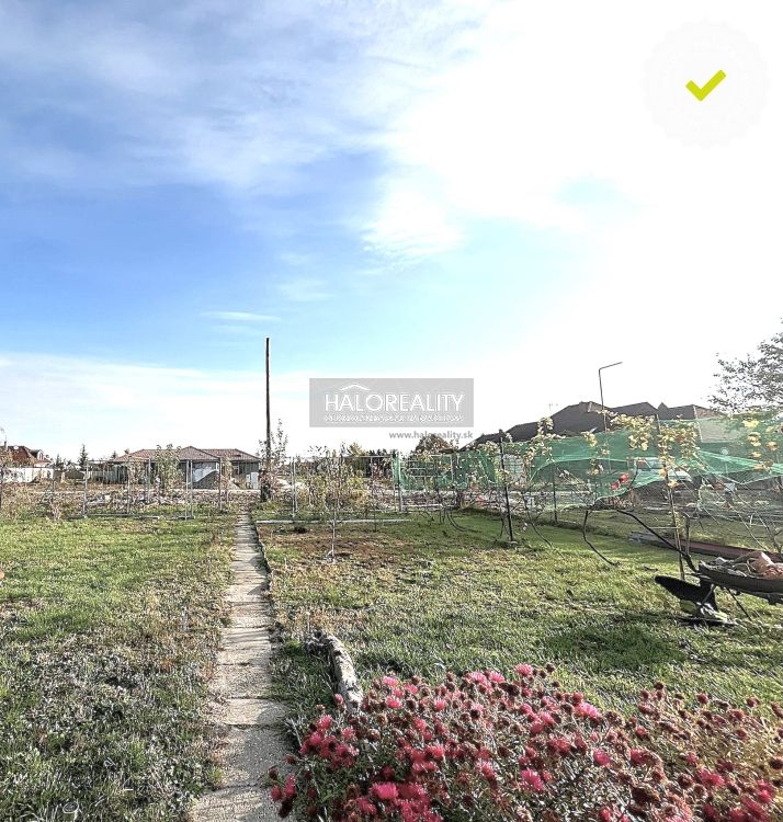 HALO reality - Predaj, pozemok pre rodinný dom 1303 m2 Nové - 4