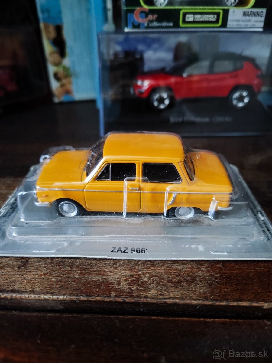 Kultové auta mix 1:43 a 1:39 - 4