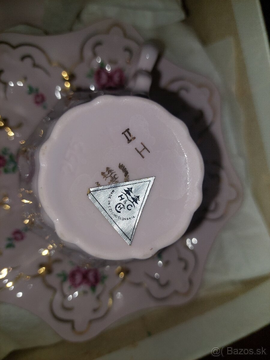 Predám ružový porcelán H&C - sada 5 kusov - 4