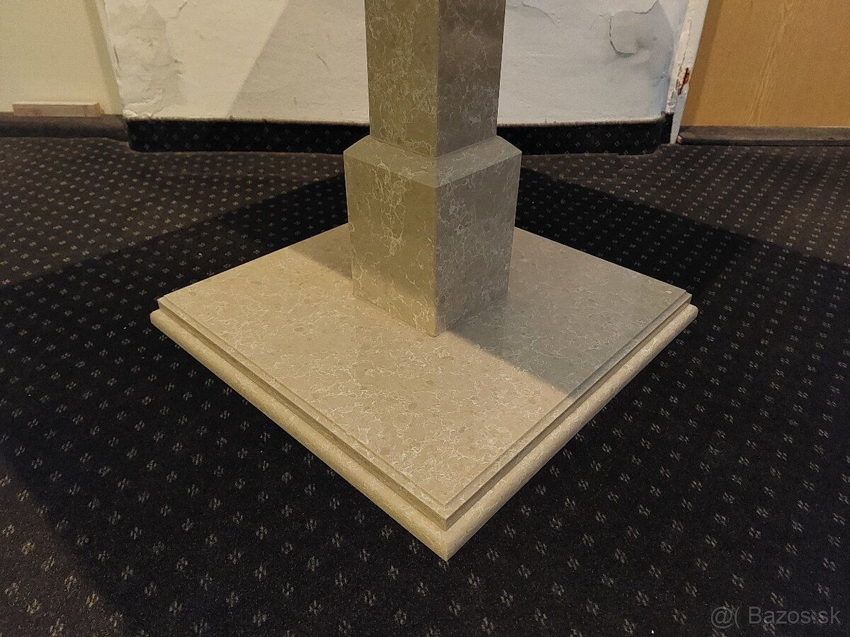 Kamenný jedálenský stôl - 4