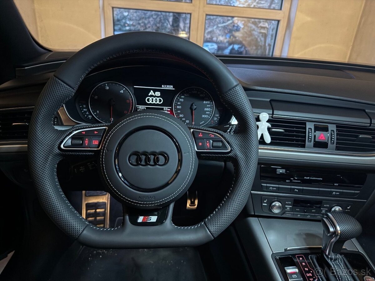 AUDI MULTIFUNKCNY VOLANT S AIRBAGOM A PADLAMI, biela niť - 4