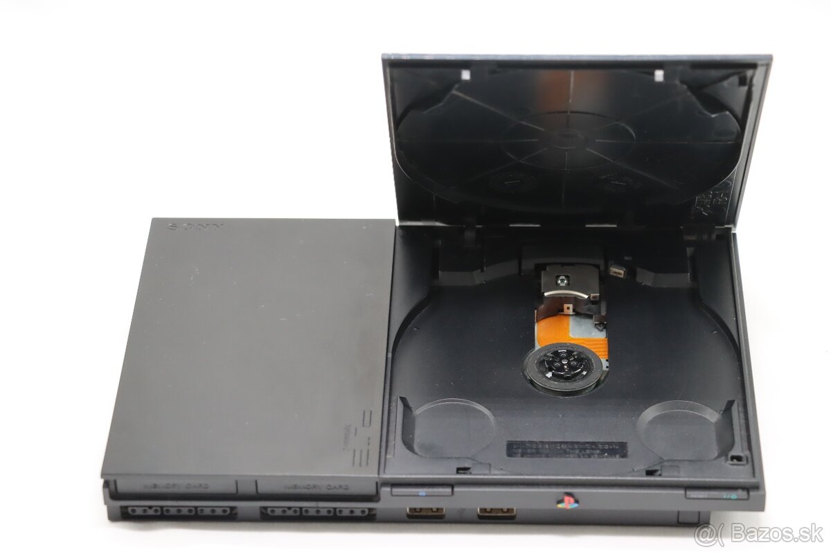 PS2 Slim 90004 + Hama ovládač, káble, OK - 4