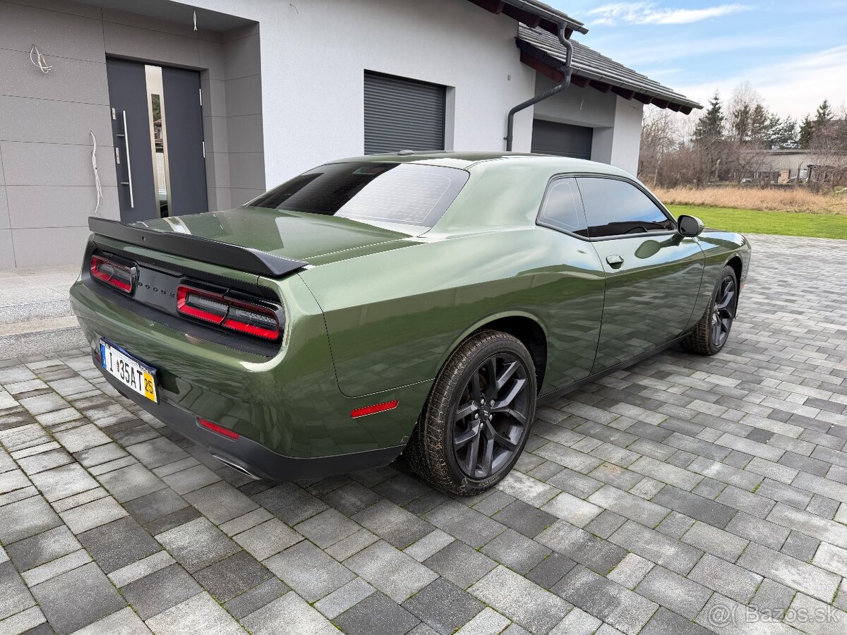 Dodge Challenger 2021r 3.6 SXT - 4