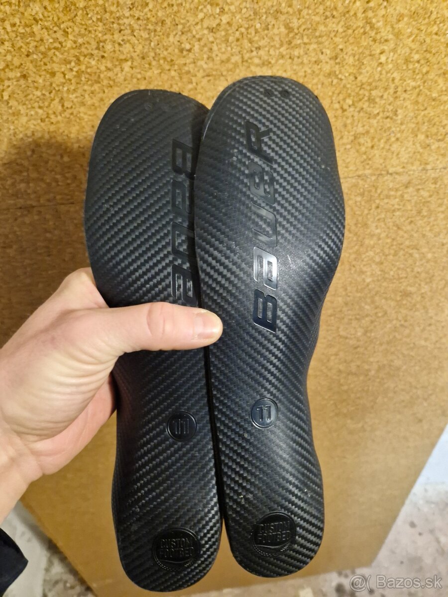 Hokejove, rukavice, holene - 4