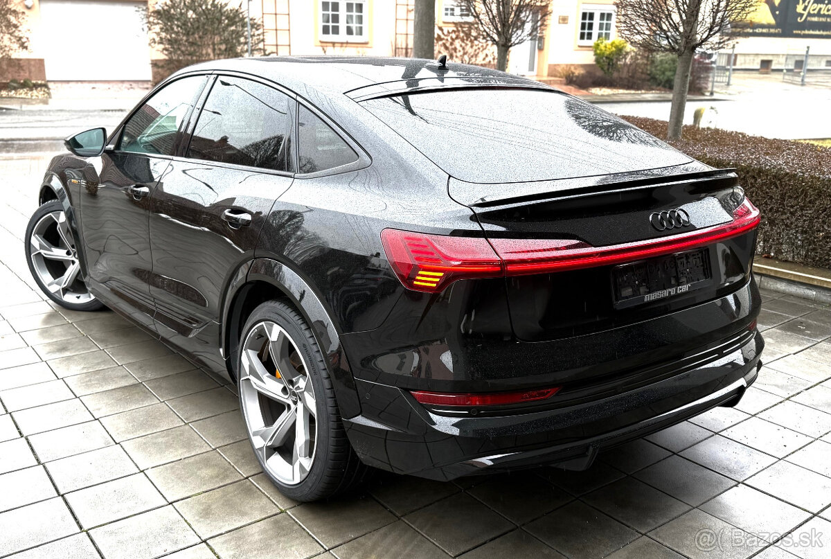 Audi e-tron, 370kw Sportback e-Tron quattro 10/2022 - 4