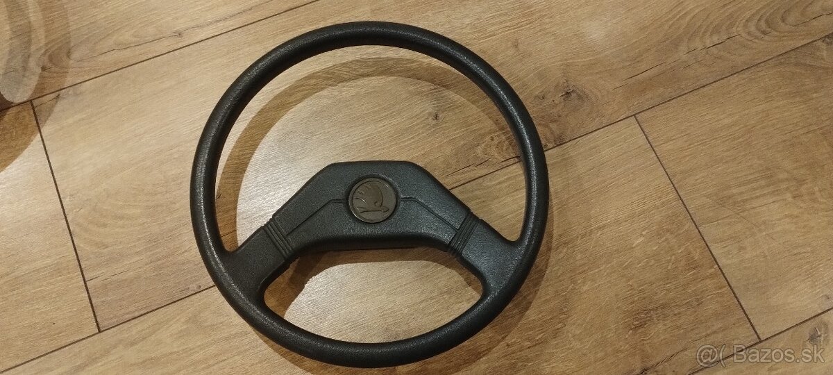 Volant Skoda Garde - 4