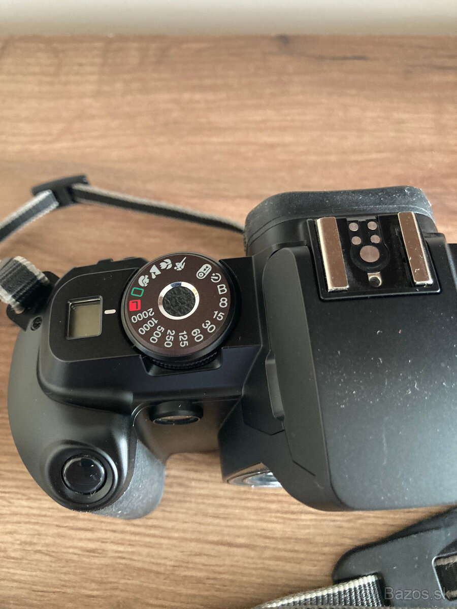 Canon , telo fotoaparátu EOS 5000, na kinofilm - 4