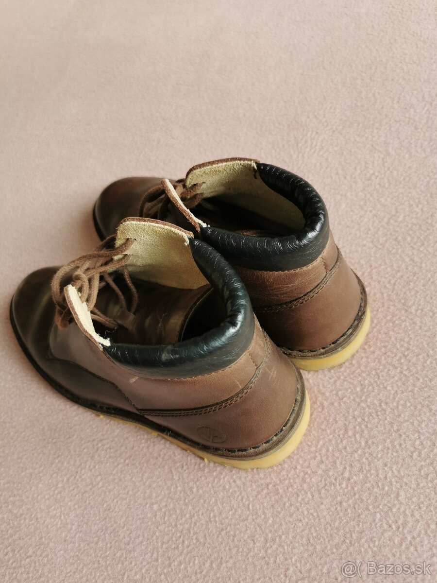 Vasky - Hillside Dark Brown - 4