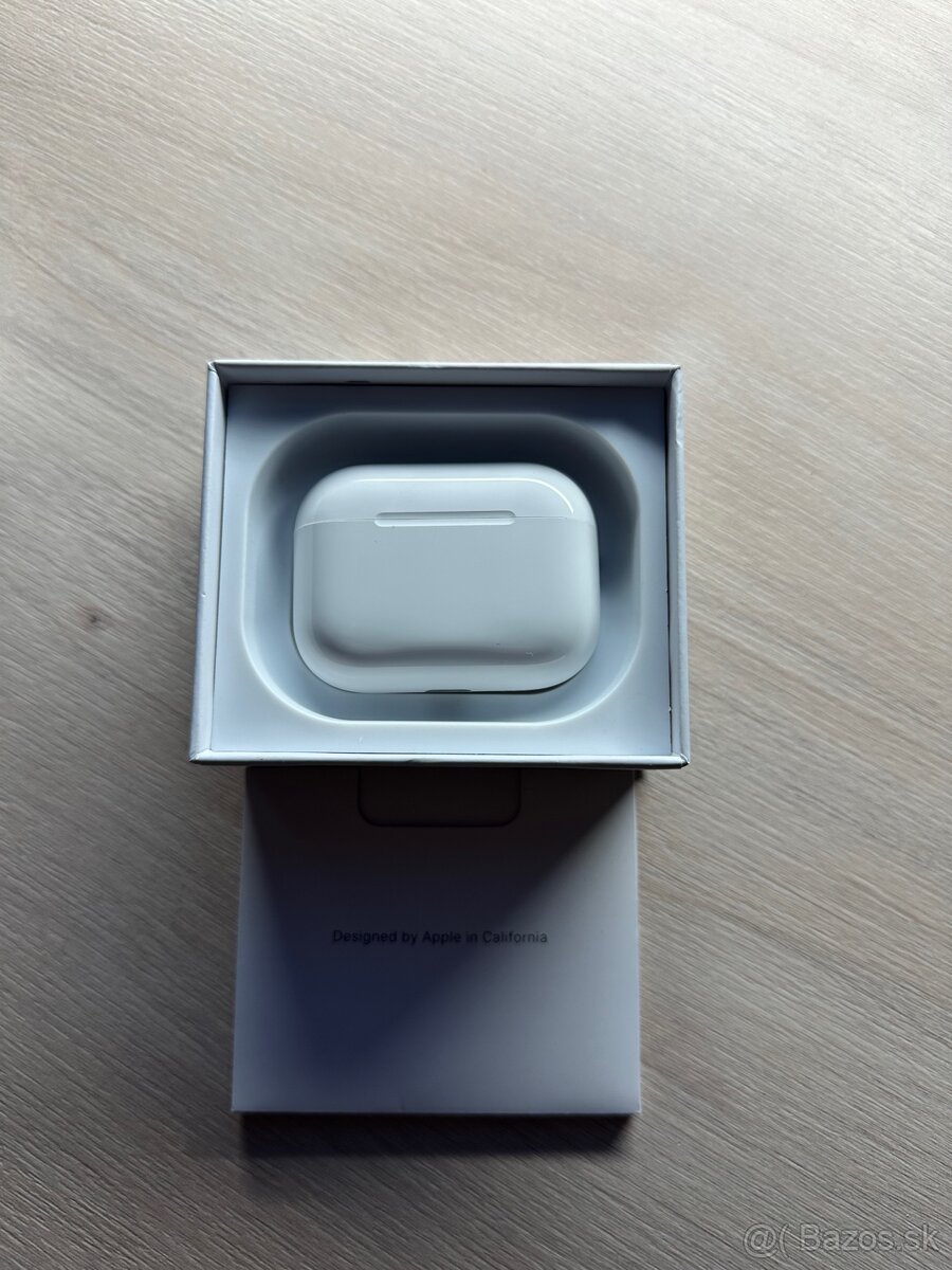 Airpods Pro 3 - 4