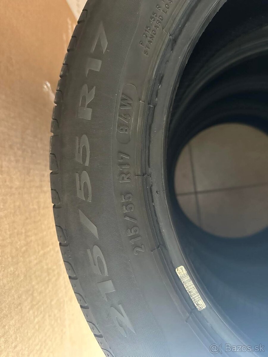Pirelli Cinturato P7 215/55 R17 - 4