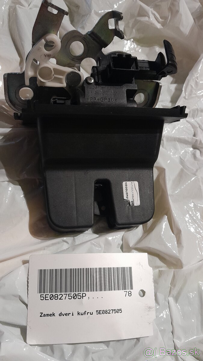 Predám zamok kufra skoda rapid 1.6 tdi spaceback 66kw 2015 - 4