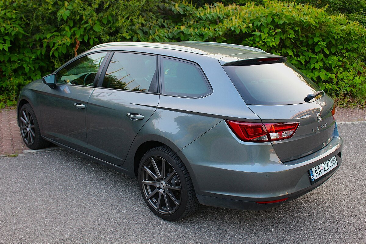 SEAT...LEON...STYLE.....1.6tdi.....77KW.......MANUAL....2013 - 4
