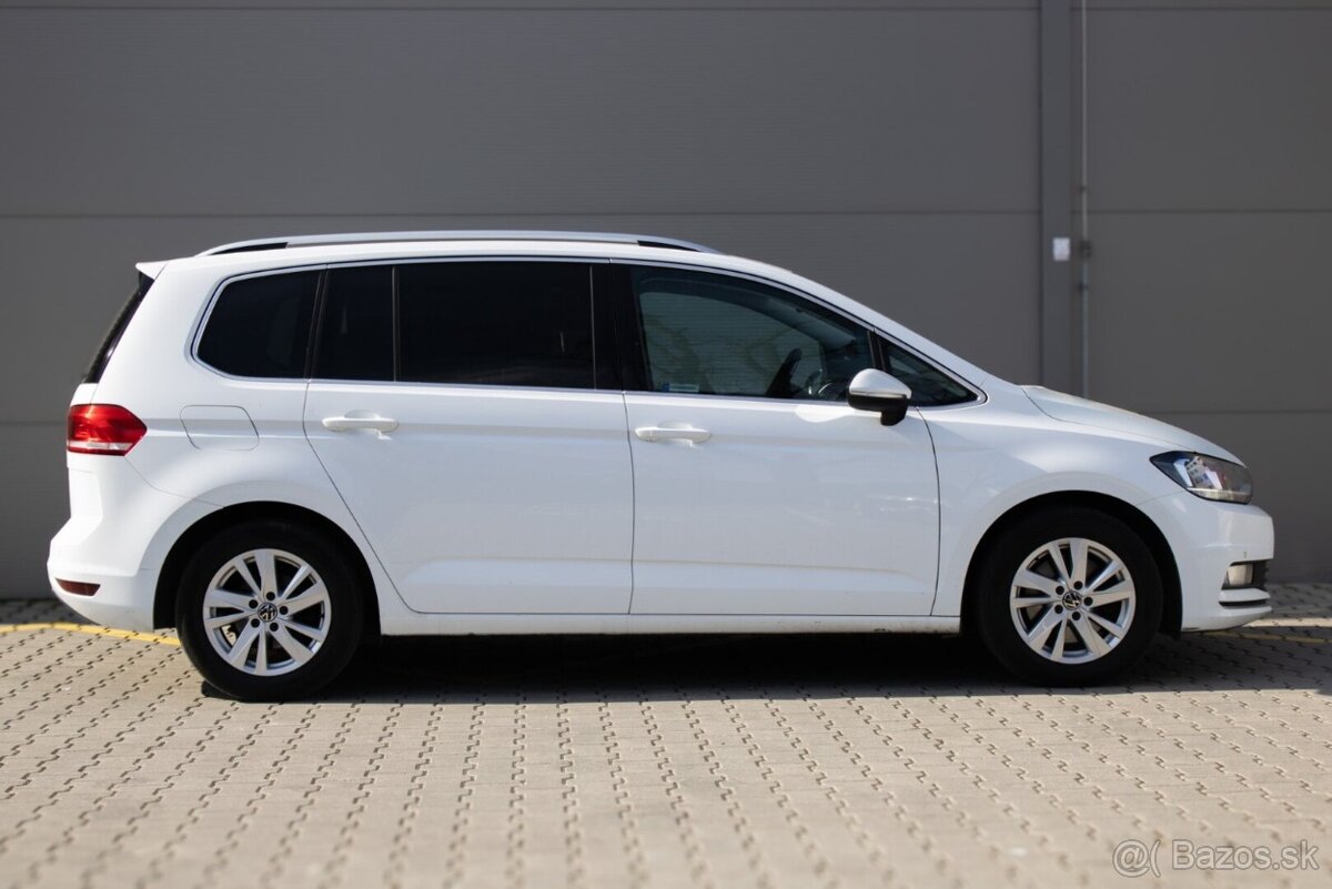 VW Touran Hi-line 100% stav - 4