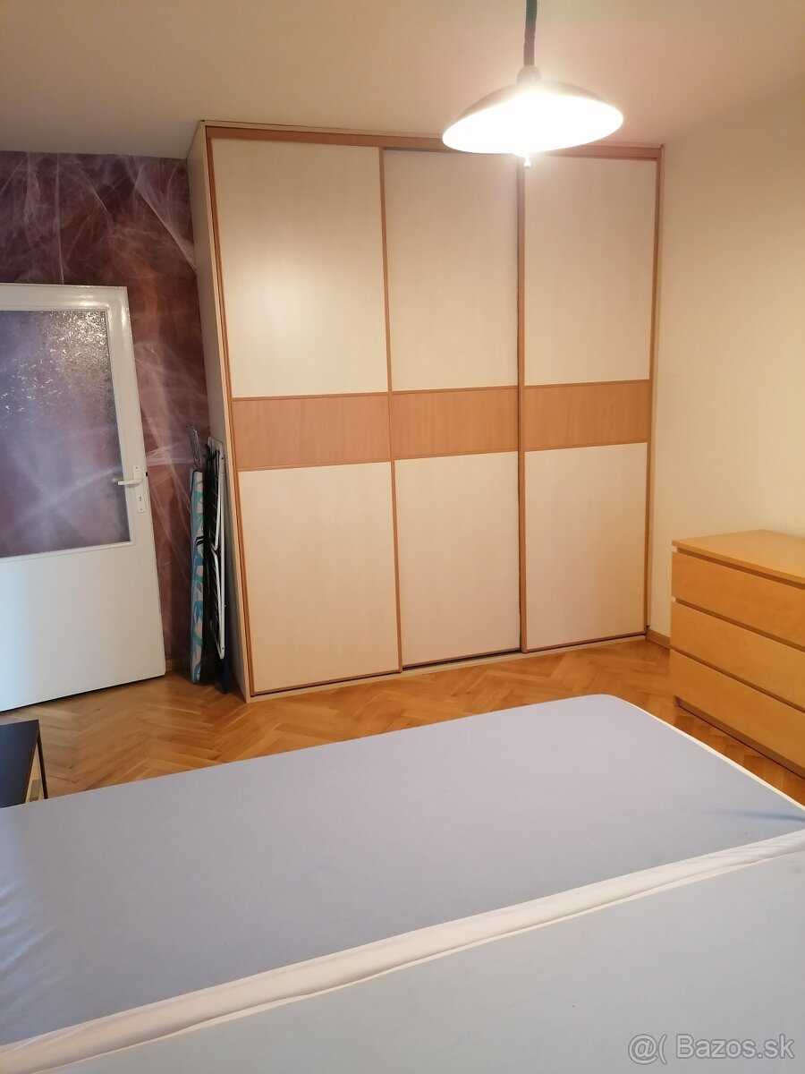 Prenájom 3 izbového bytu NZ - 4
