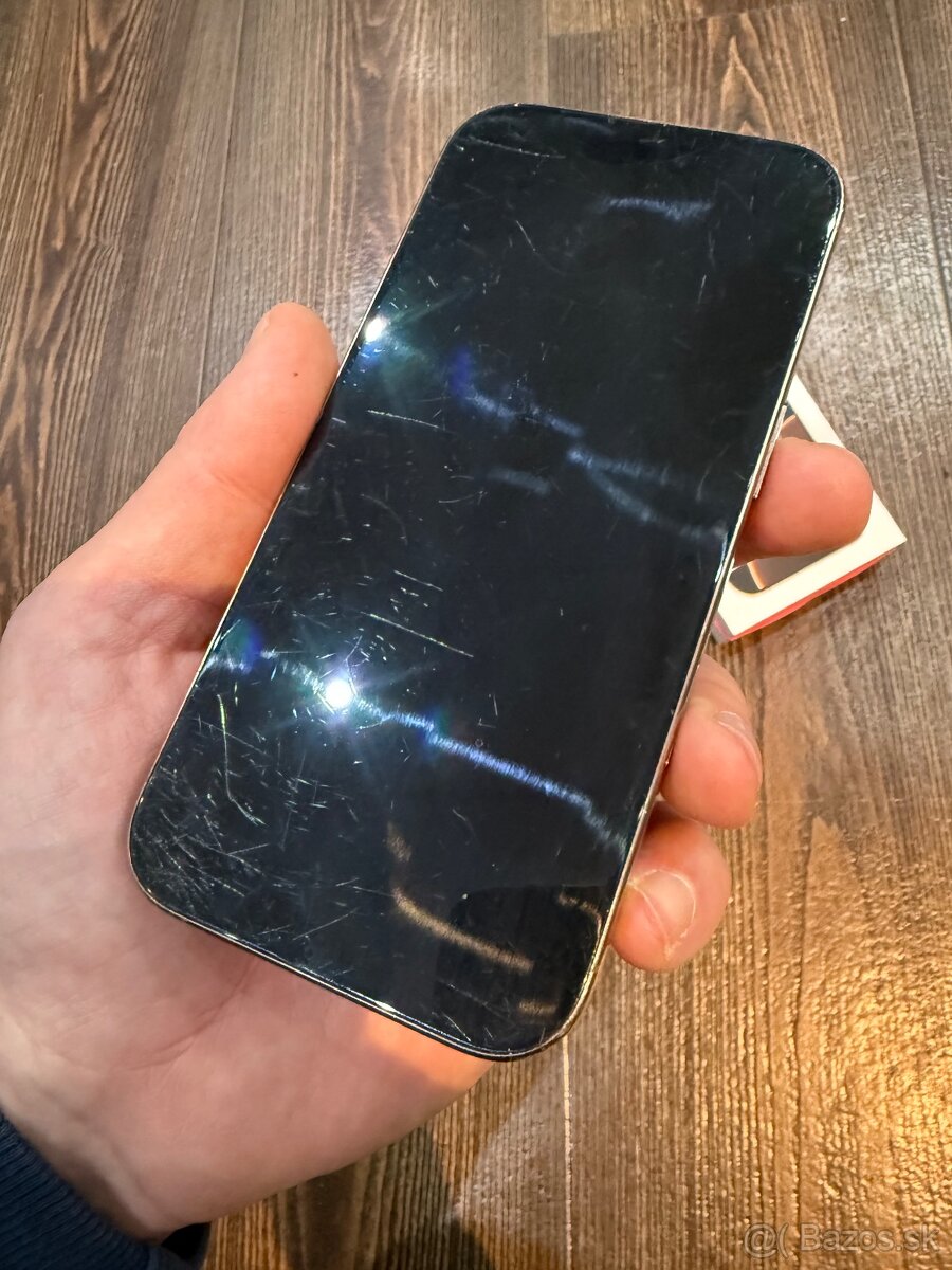 iPhone 16 pro 128gb - doskriabane sklicko - 4