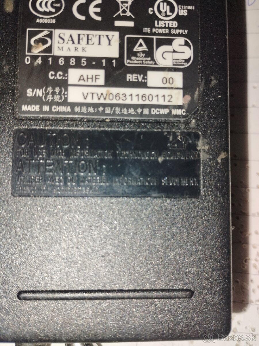 Predám zdroje na notebooky - 4