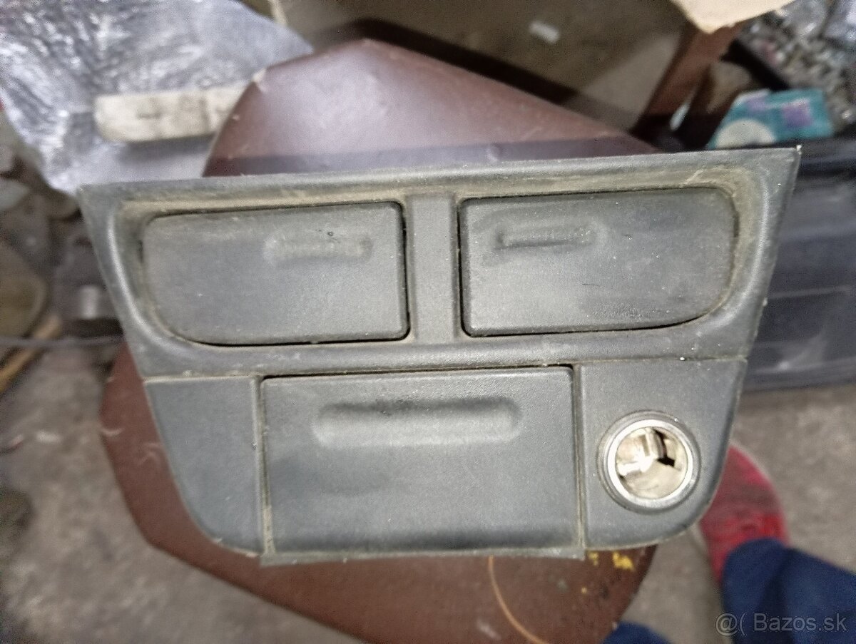 Opel Vectra držiak poháre popolník - 4