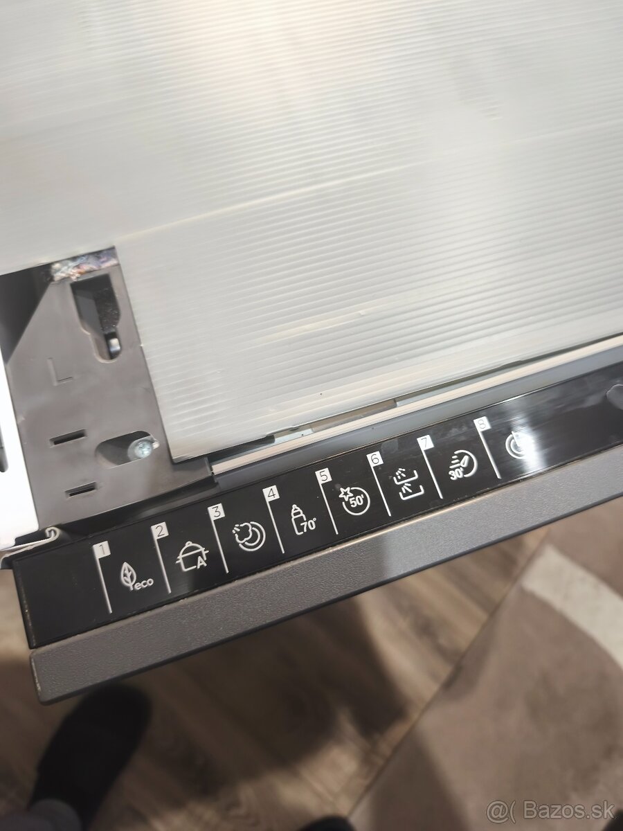 Funkcna dvojrocna umyvacka Philco - 4